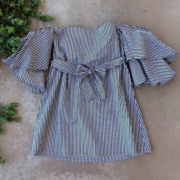 Faithfull the Brand Dresses & Skirts - Faithfull the Brand Gran Folies Off Shoulder Dress